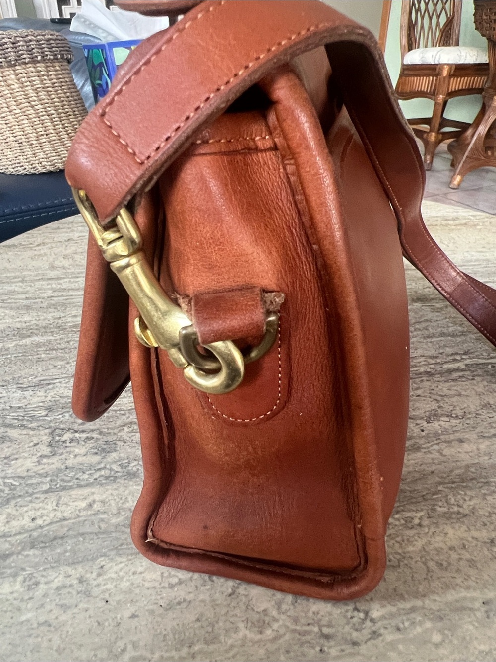 Coach Brown Leather Turnlock Crossbody Bag - Picture 4 of 10
